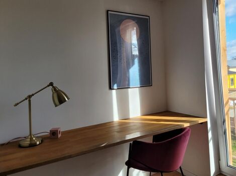 Arbeitsplatz mit schnellem WLAN