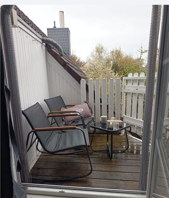 Maritime Ferienwohnung mit kleinem Balkon 