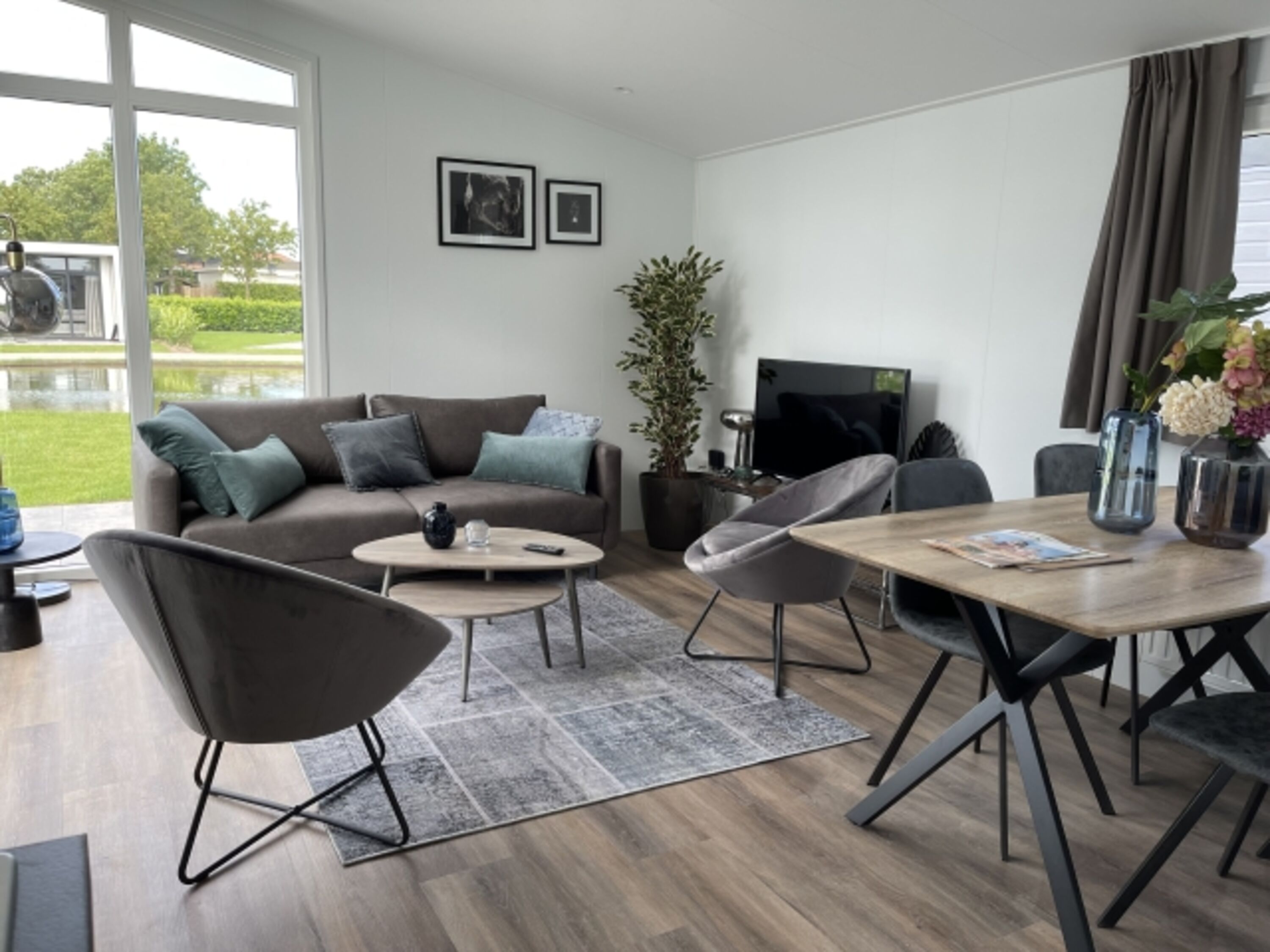 Wohnzimmer 