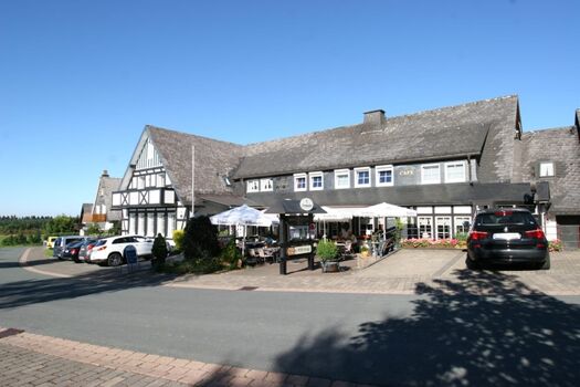 Hotel Clemens - Gemütliches Familienhotel mitten in der Nat ...