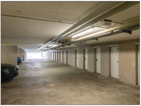 Tiefgarage mit eigenem Stellplatz und abschließbarem Abstellraum