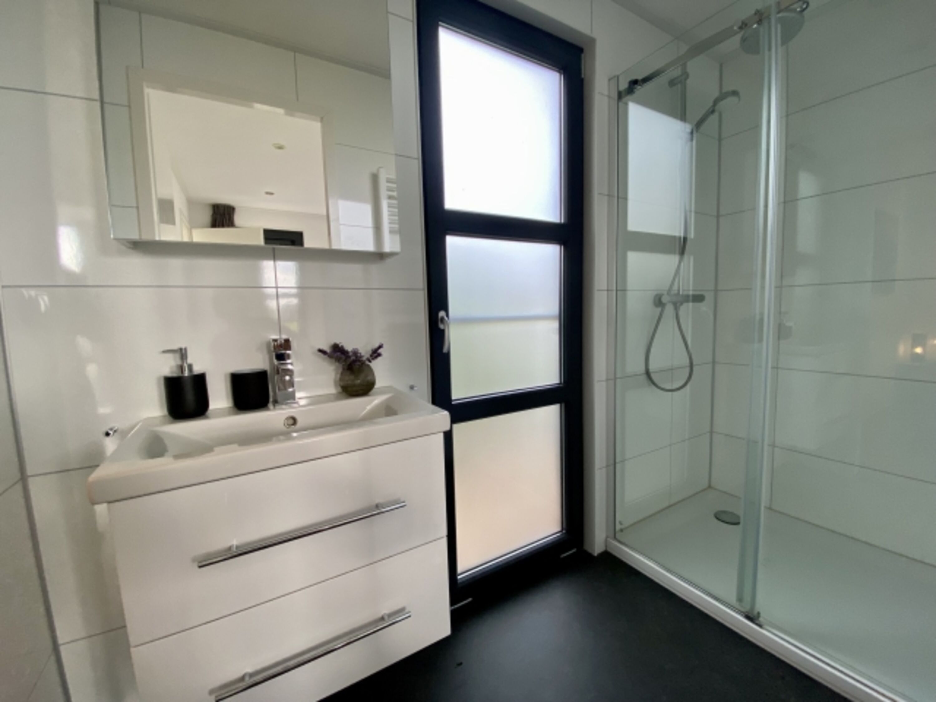 Bad mit Dusche