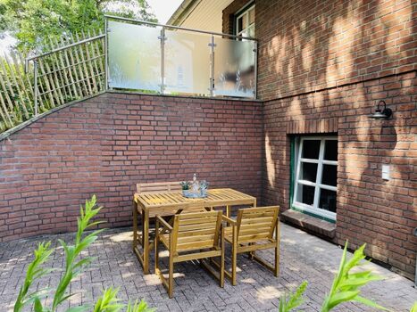 Eigene Terrasse direkt an der Ferienwohnung 
