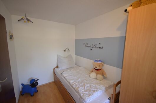 Cooles Kinderzimmer mit sehr viel Spielzeug