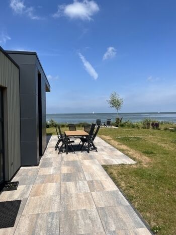 sehr großzügiges Grundstück mit viel Auslauf