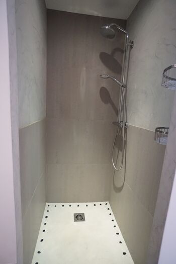 Badezimmer zu Schlafzimmer 4