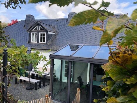 Wintergarten mit Terasse