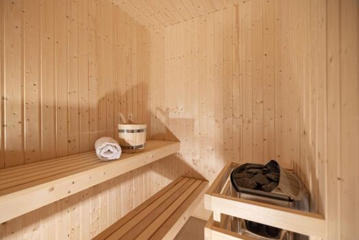 Villa am See - hier geht es heiß her 