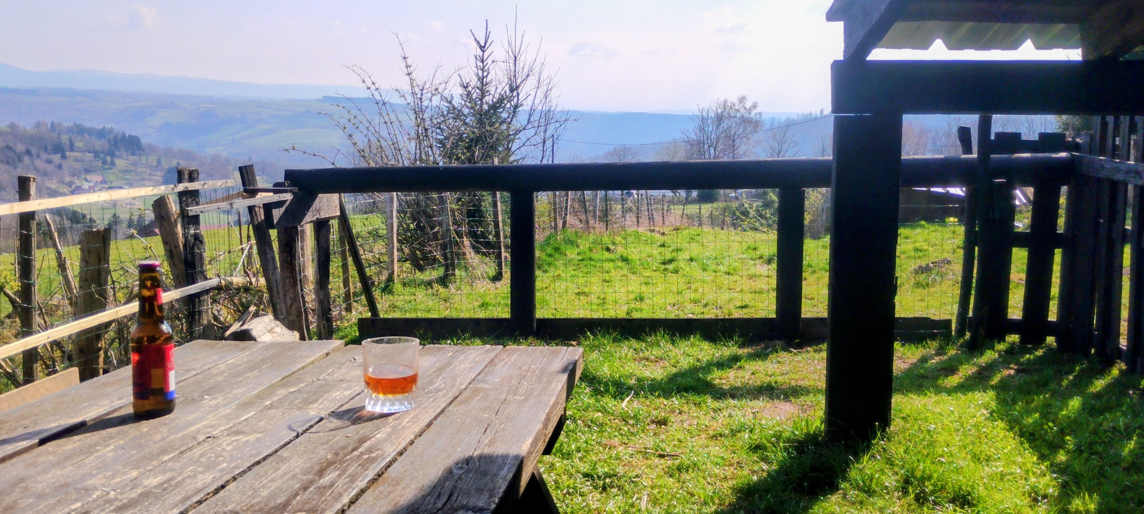 Überdachter Sitzplatz mit Panorama Sicht