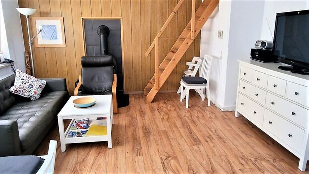 ein Kaminofen ist ebenfalls vorhanden