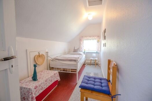 Schlafzimmer2 (2.Etage) Wohnung 1