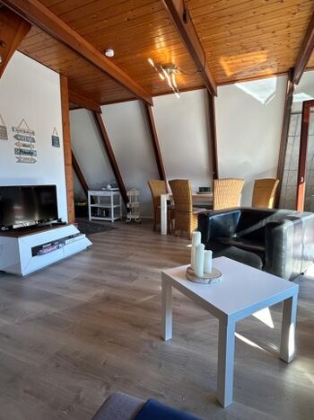 Wohnzimmer / Essecke