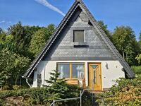 Ruhe-Oase zwischen Wald und Seeweiher, im schönen Westerwal ...