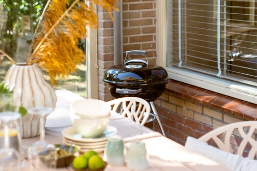 Mamooi - Weber Grill Terrassenbereich