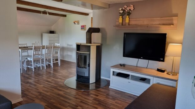 Wohnzimmer Richtung Essbereich