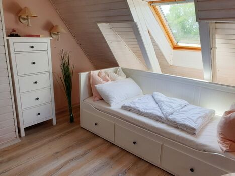 Schlafzimmer mit Einzelbett