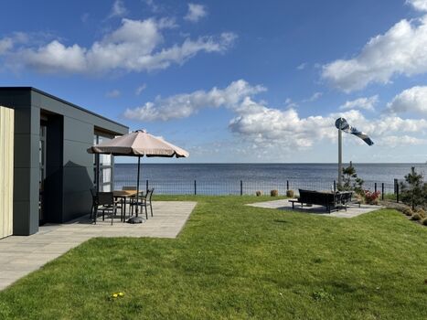 Unser Chalet Strandjuwel in erster Reihe mit Zaun