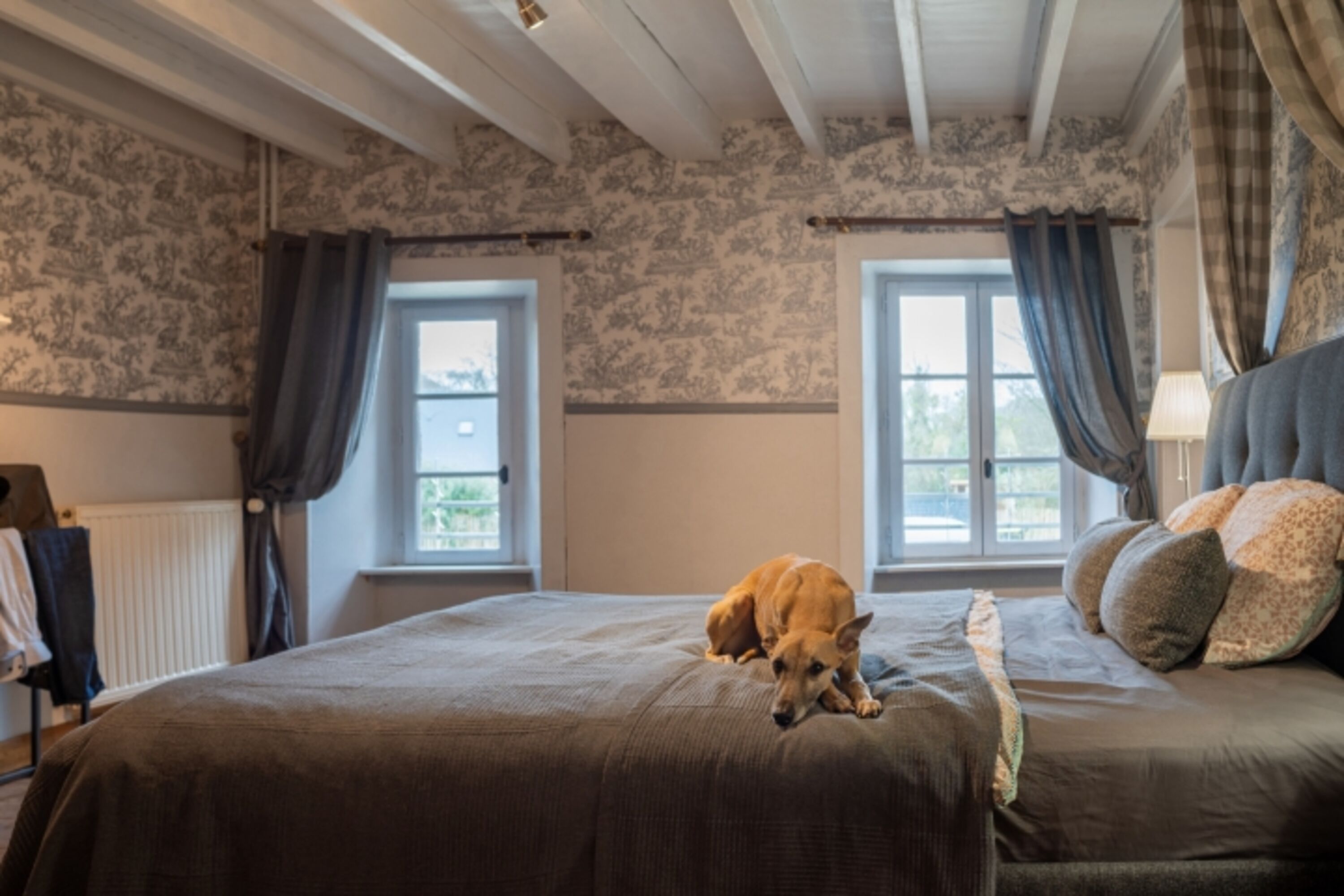 Schlafzimmer 1