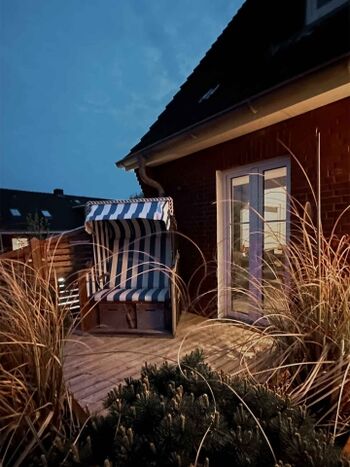 TIDE4 Ferienwohnung Amrum Apartment 2 Terrasse mit Strandkorb