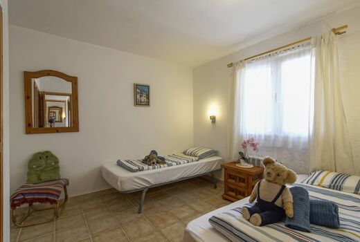 Schlafzimmer mit 2 Einzelbetten 