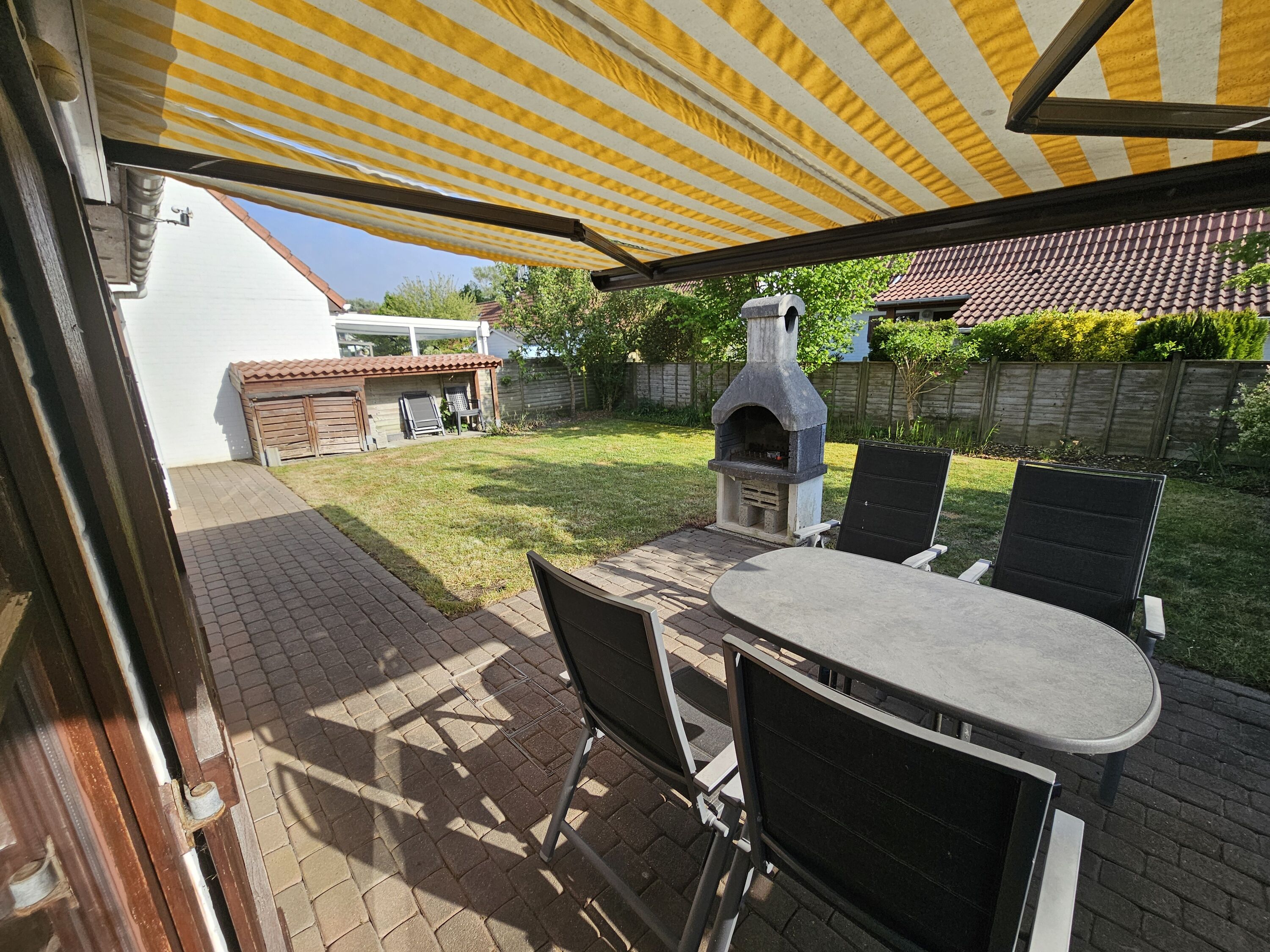 Terasse mit Garten