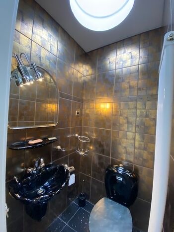 Gäste-WC im Erdgeschoss