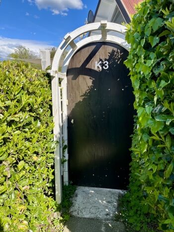 Eingang auf das Grundstück