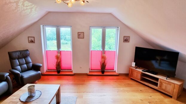 Das Wohnzimmer im Obergeschoss