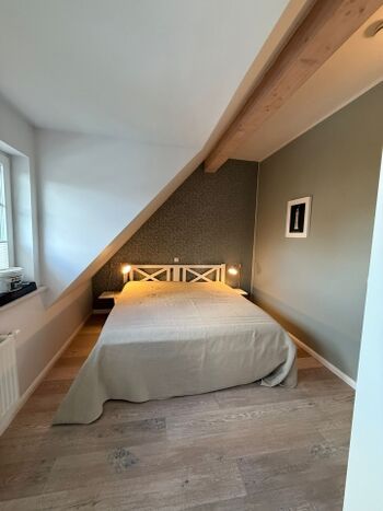 Schlafzimmer mit en-suite Bad
