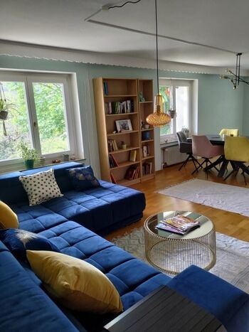 Wohnzimmer mit Esszimmerbereich