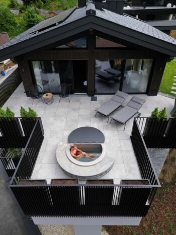 Drohnenaufnahme Hot Pot