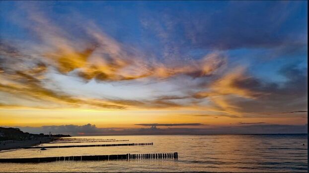 Sonnenuntergang im Spätherbst