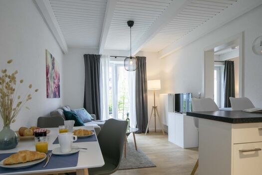 Wohn- Essbereich, Blick aus der Küche