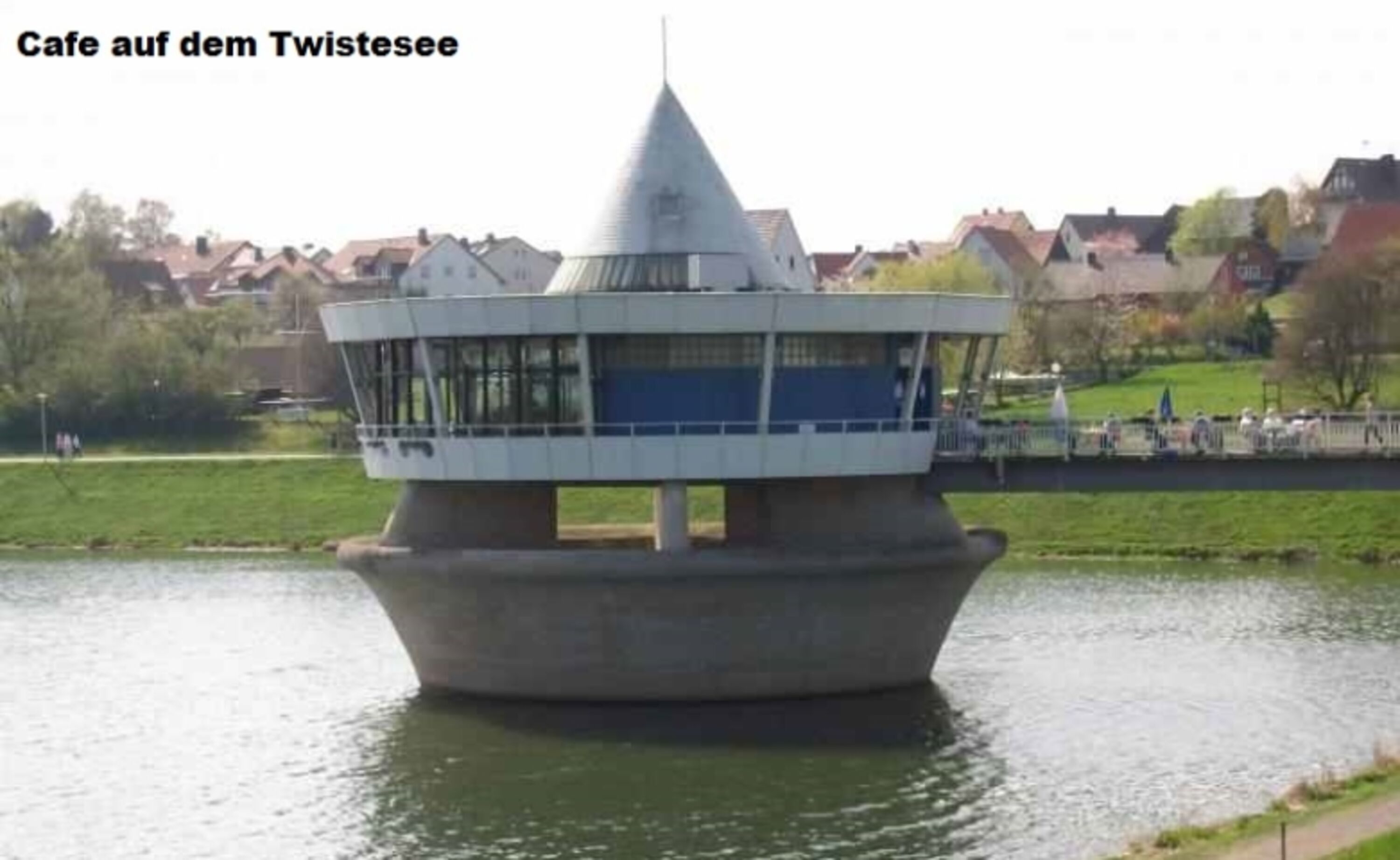 Cafe im See