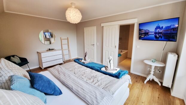 Doppelbettschlafzimmer II mit Bad en Suite