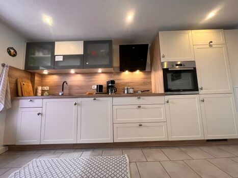 Küche untere Etage schön hell und geräumig