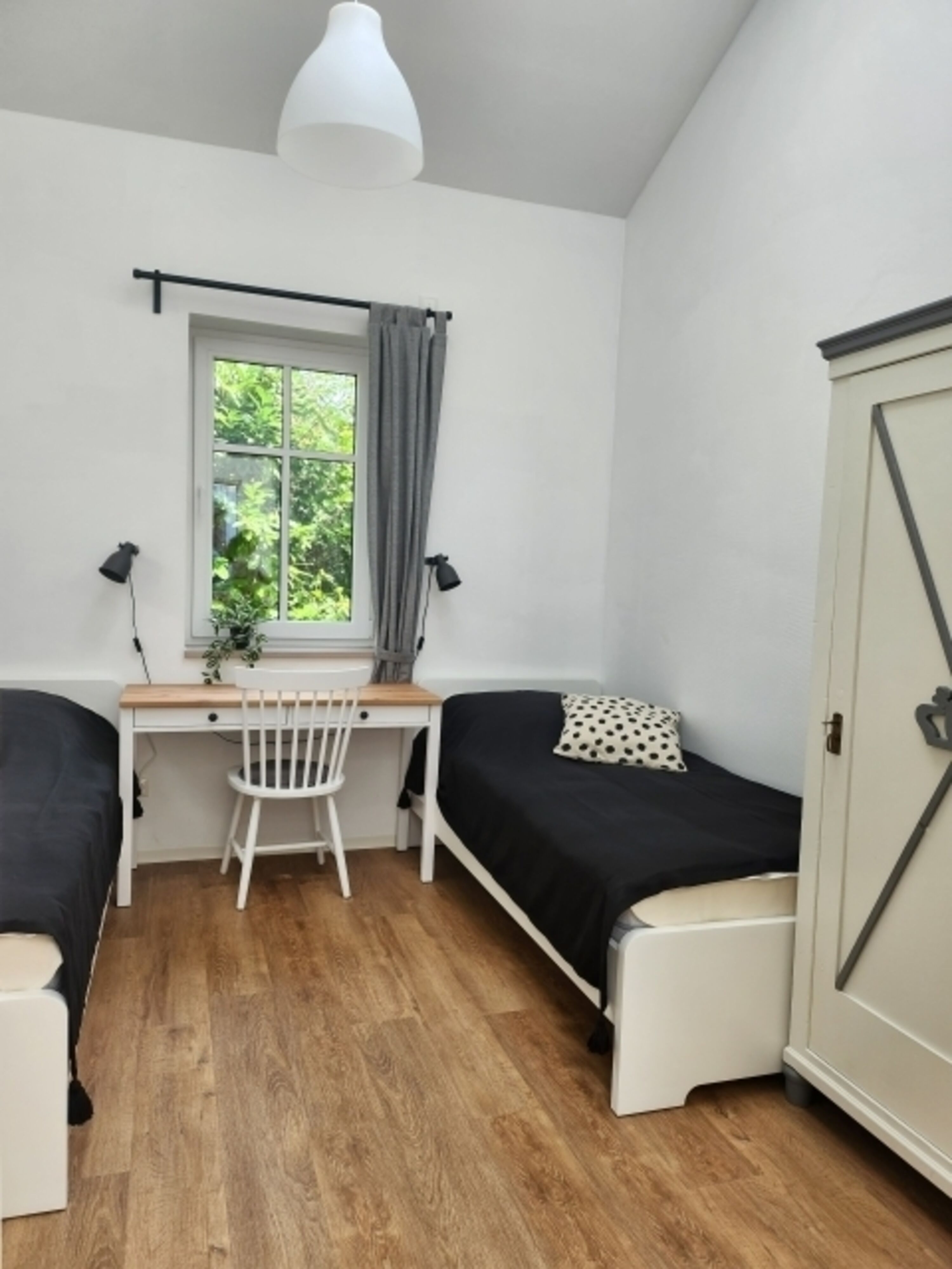 Schlafzimmer 2