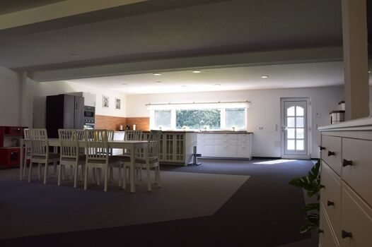 Küche und Essbereich