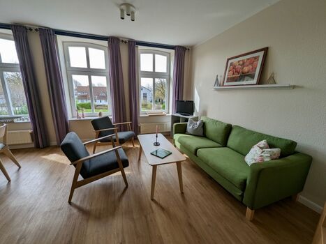 gemütliches helles Wohnzimmer