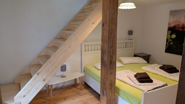 Schlafzimmer 1 EG Links