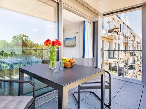 Balkon 2 / Schlafzimmer 1