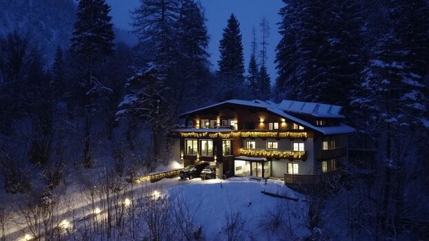 Aussenansicht Silberleithen Estate Winter