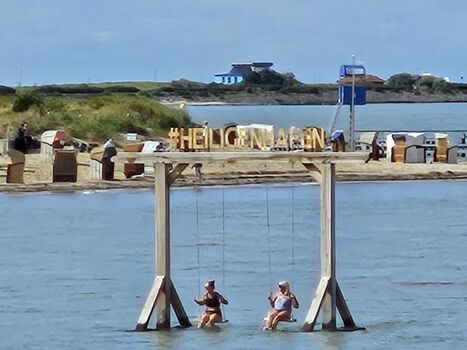 Die berühmte Heiligenhafener Wasserschaukel