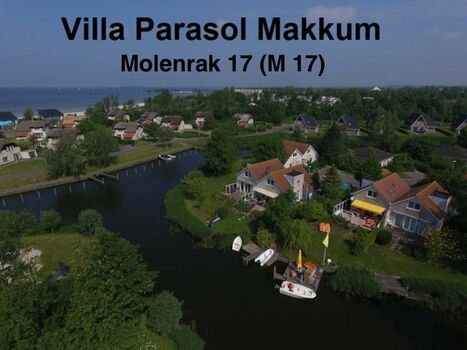 Luftbild Molenrak 17,  Haus rechts v. der Markise (gelb)