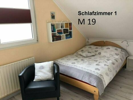 Schlafzimmer 1   (140x200)
