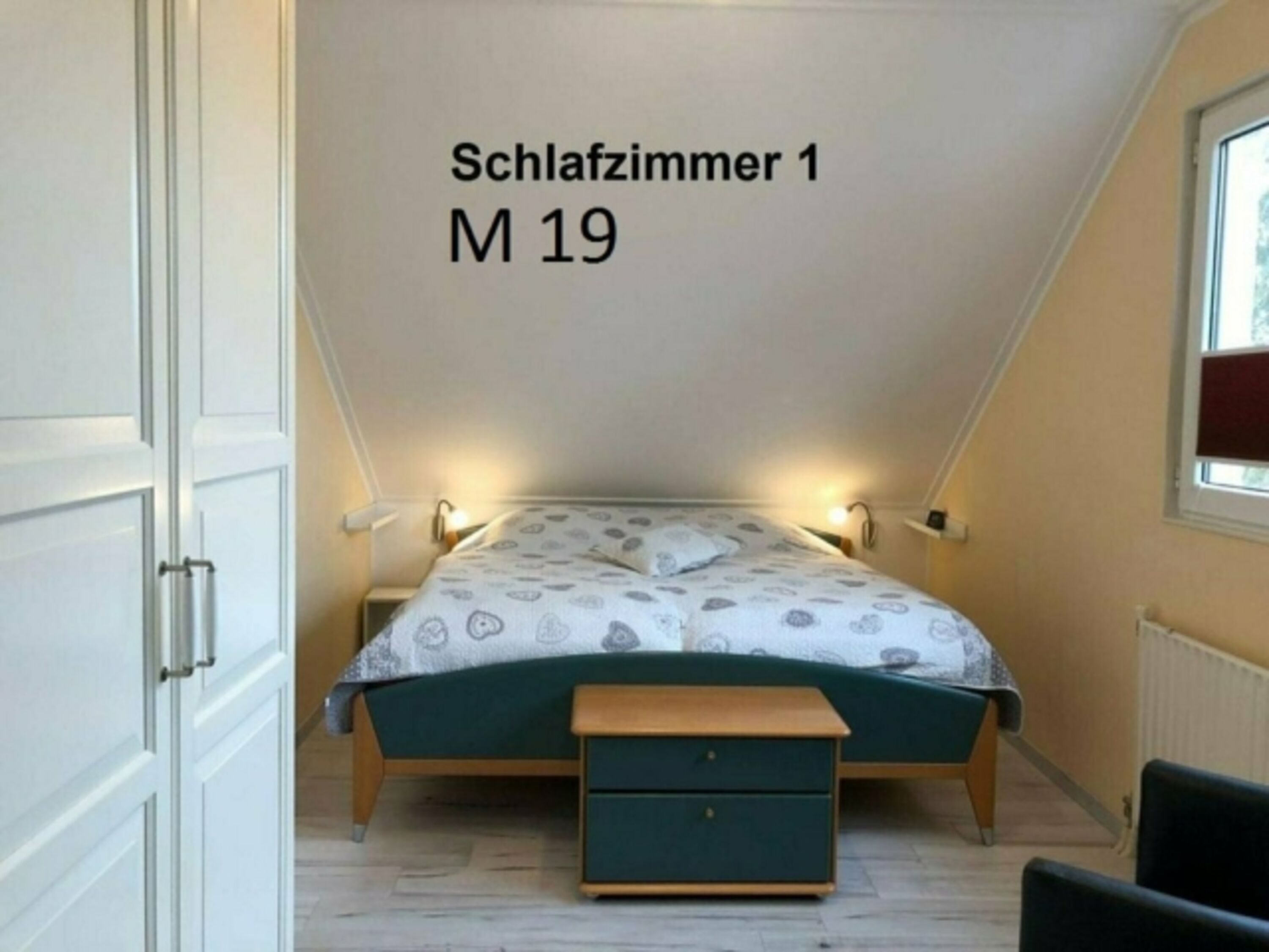 Schlafzimmer 1 (180x200)
