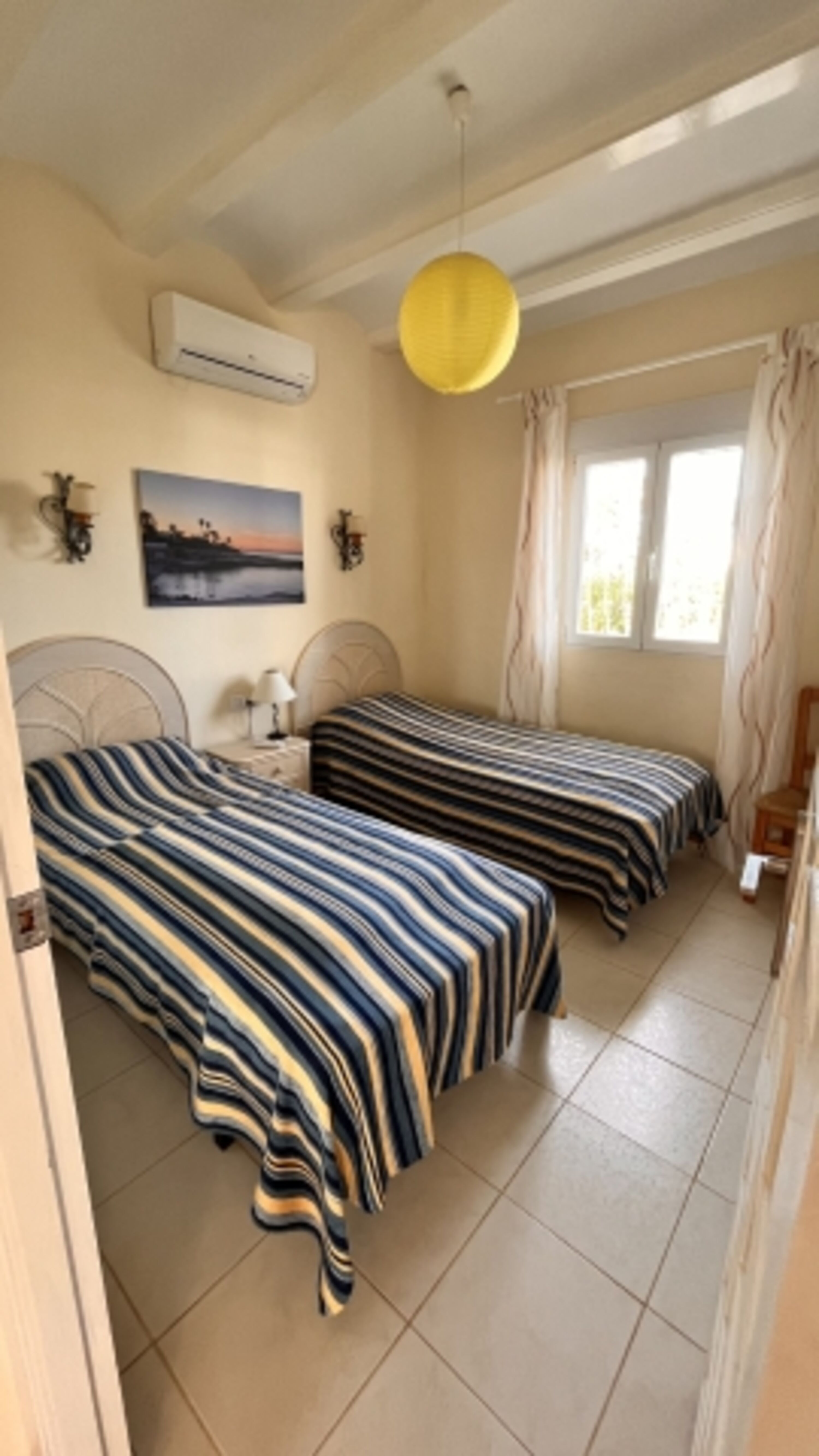 Zweites Schlafzimmer mit Klima kalt/warm