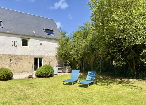 Liegefläche im Garten