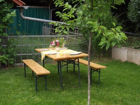 Gästegarten mit Grillmöglichkeit