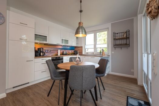 Essbereich und Küche